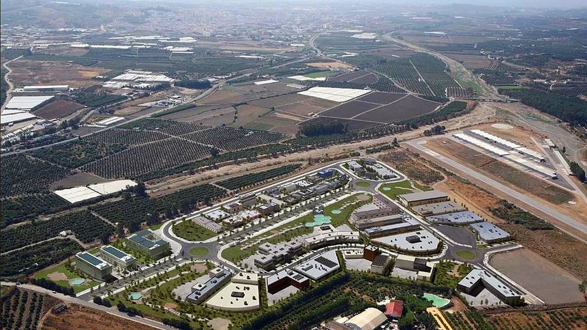 Anuncio de subasta pública en el Parque Tecnoalimentario Costa del Sol- Axarquía (Málaga) en liquidación