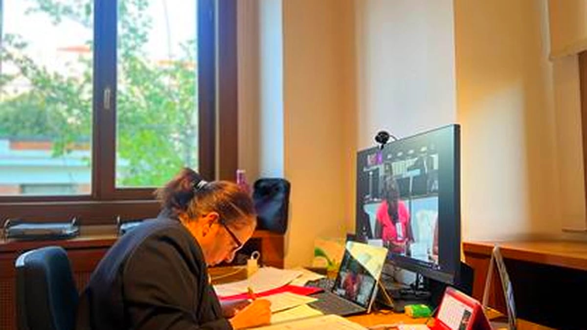 En el V Foro Permanente de Ministras, Viceministras y Altas Funcionarias de las Américas