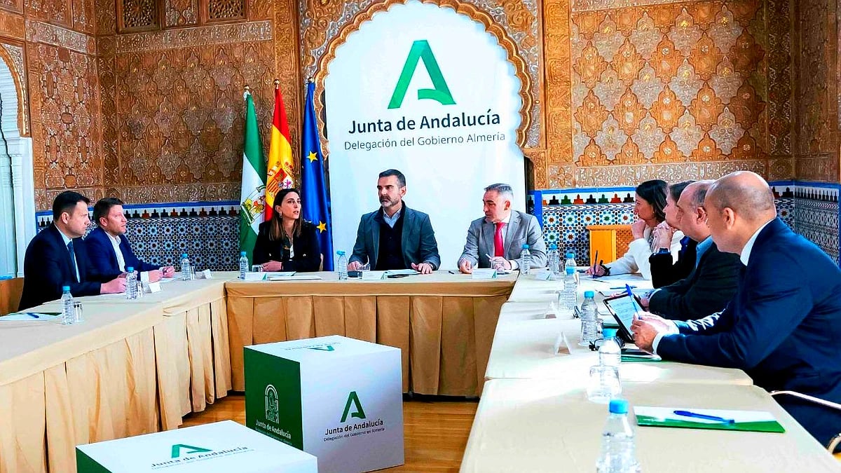 Frente común de Andalucía, Valencia y Murcia para pedir a Planas que cumpla con la pesca de arrastre