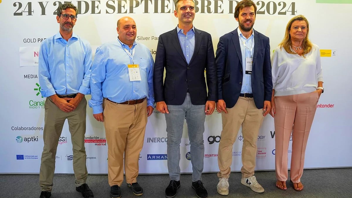 La Junta impulsa la digitalización e innovación del sector agroalimentario con Andalucía Agrotech