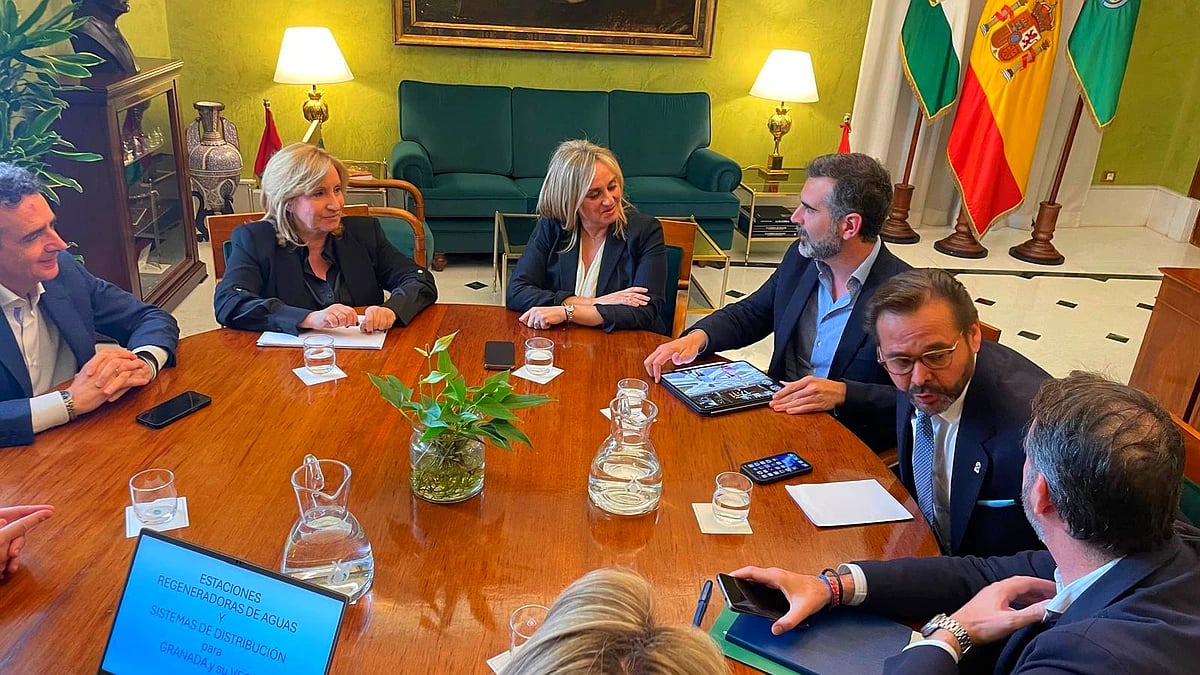 La Junta impulsará el uso de aguas regeneradas en Granada con la colaboración del ayuntamiento