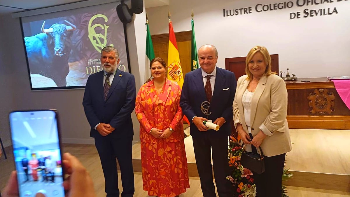 La Junta valora la “imprescindible labor” de los veterinarios para garantizar el bienestar animal