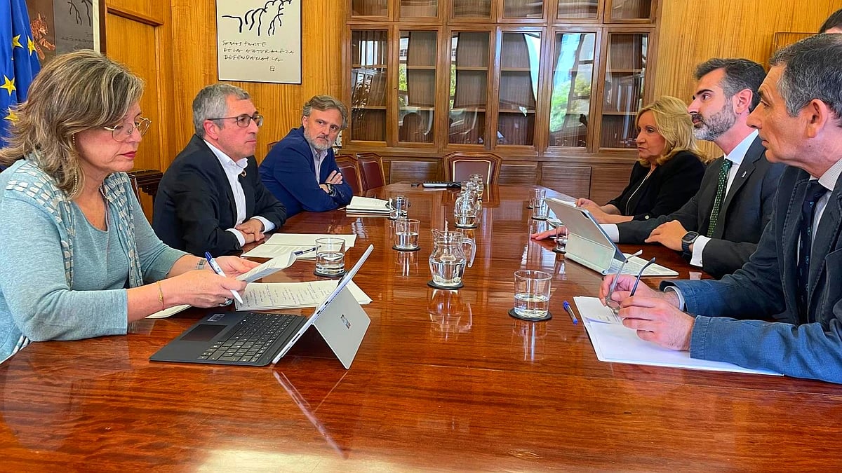 Ramón Fernández-Pacheco detalla los diferentes proyectos hídricos de competencia estatal aún pendientes en Andalucía